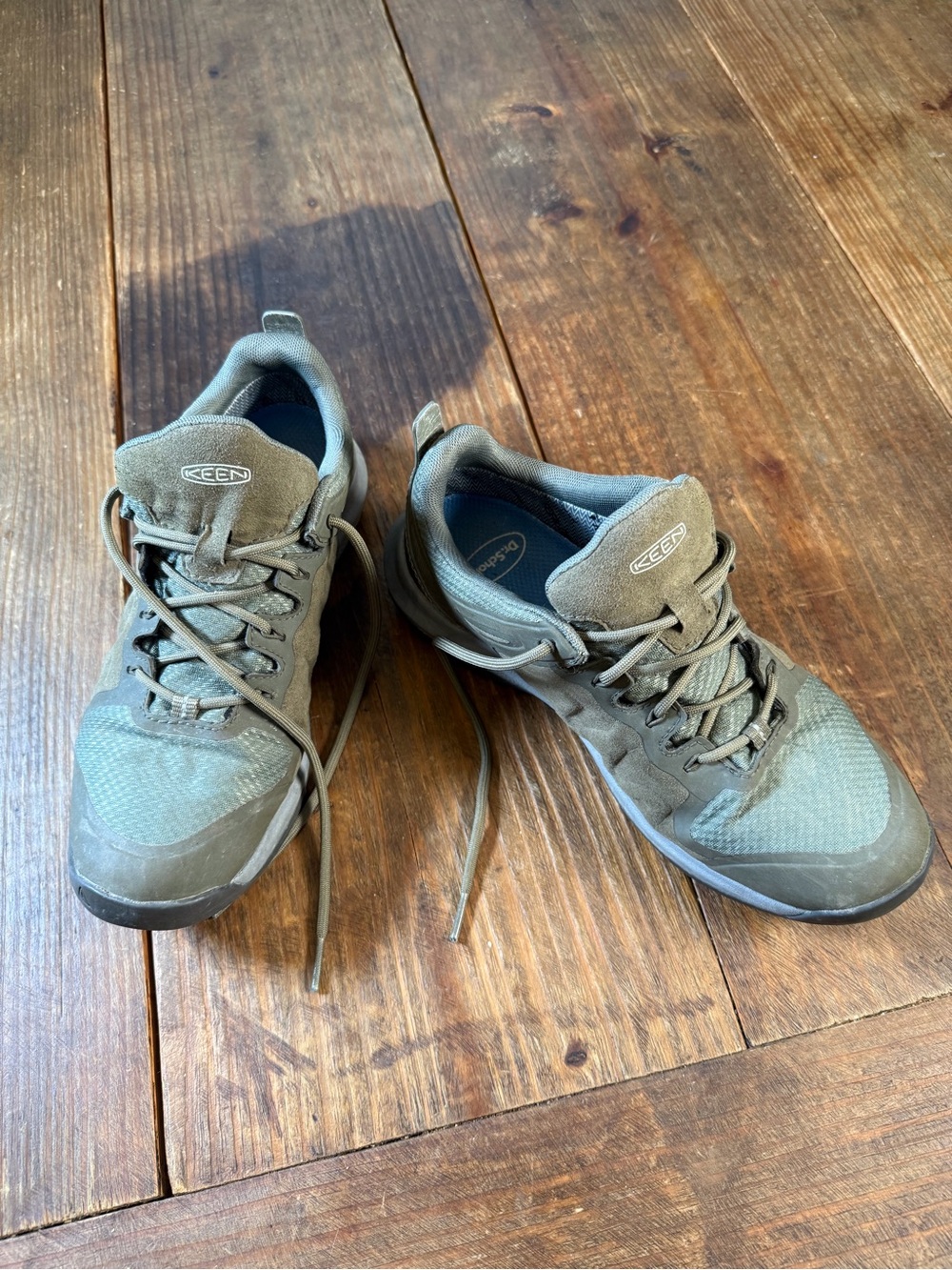 Keen Women's Athletic Shoes in Olive and Tan